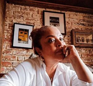 Desempolvando la Avenida Sexta