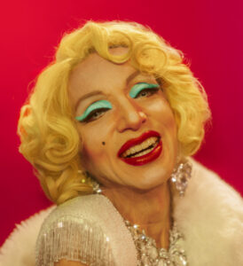 “Los 100 cuerpos de Marilyn”: La exposición que reinventa un ícono desde la mirada trans y queer colombiana. Plan imperdible en Bogotá.